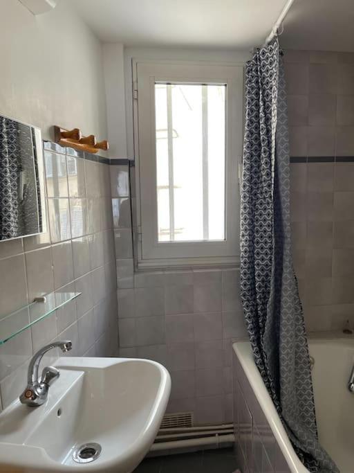 Vavin Luxembourg Garden Apartment Paris Bagian luar foto